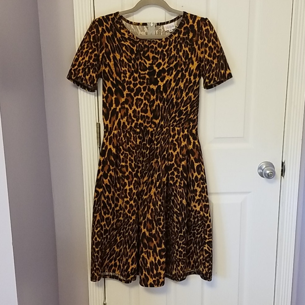 Lularoe M Amelia Cheetah